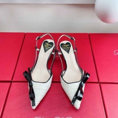 Roger Vivier flat shoes